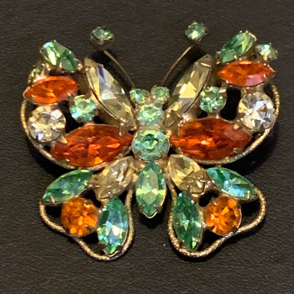 Regency Jewelry - Regency Butterfly Brooch